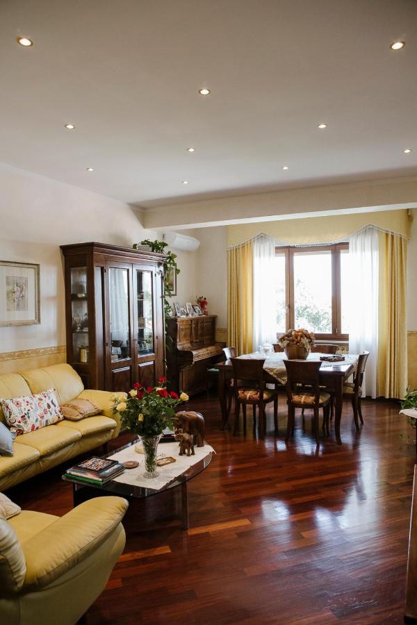 La Casetta Del Tesoro Falconara Marittima Extérieur photo